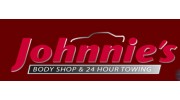 Johnnie's Body Shop & Towing