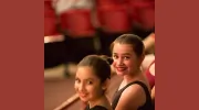 Flor De Liz Dance