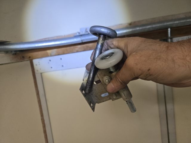 Garage Door Roller Replacement