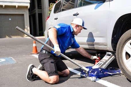 Brakes To Go Service Technician